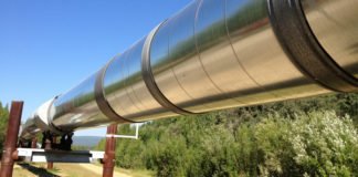 Uganda and Tanzania push for the construction of $3.5Bn crude oil project