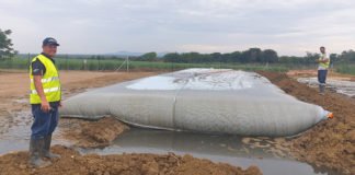 Innovative sewage pond dredging for sugar producer Innovative sewage pond dredging for sugar producer