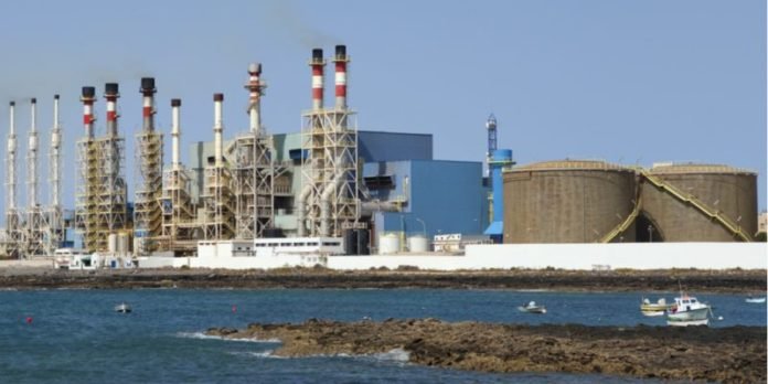 L'Algérie lance la construction de l'usine de dessalement d'eau de mer de Corso