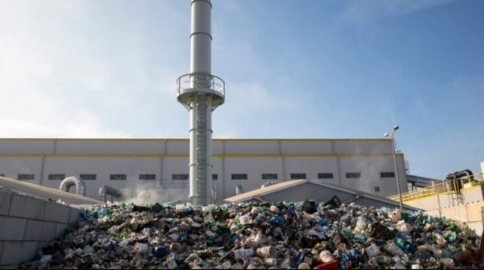 The Senegalese National Electricity Company (SENELEC) and the National Integrated Waste Management Company (SONAGED) have partnered together to launch a waste-to-energy project in in the western city of Kaolack.