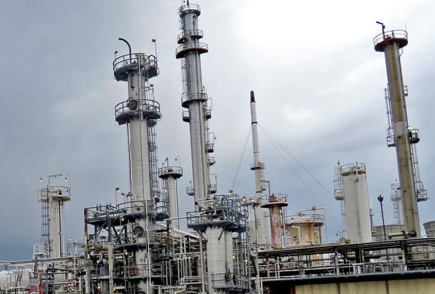 Dangote Refinery in Nigeria begins production