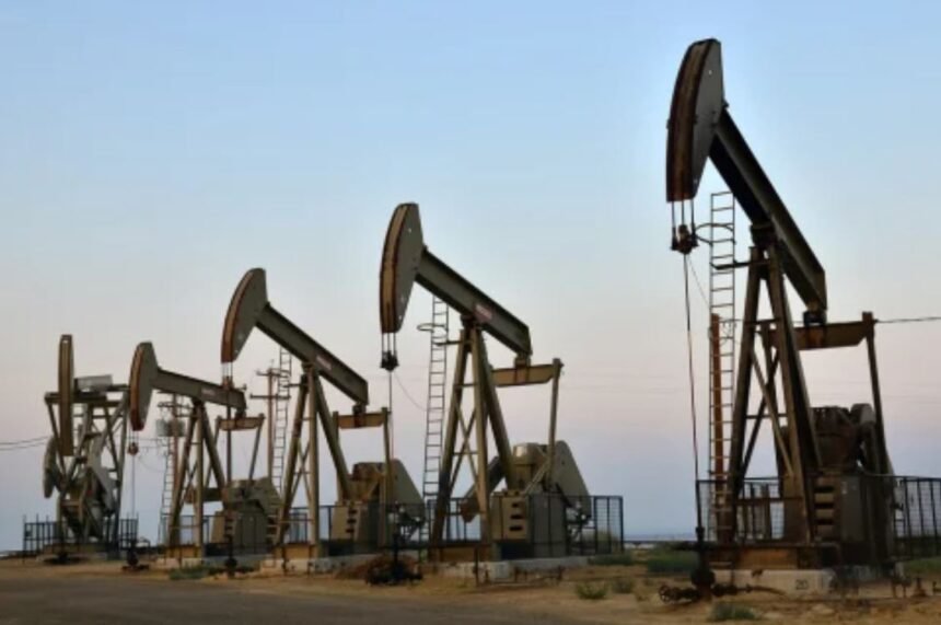 Libya reopens oil sector to foreign investors after 17-year hiatus