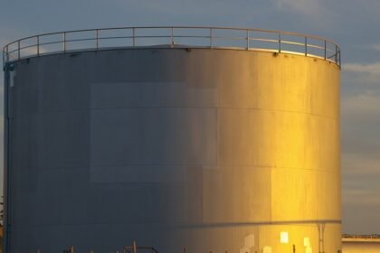 Tanzania invests US $274M to expand fuel storage at Dar es Salaam Port