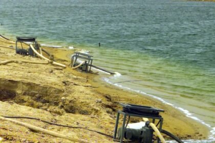 Nigeria launches new water pumps in Lagos
